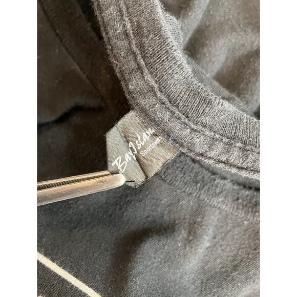 Foo Fighters On Halloween In Nashville TN Show Poster Tshirt Men’s Size M - Picture 4 of 5